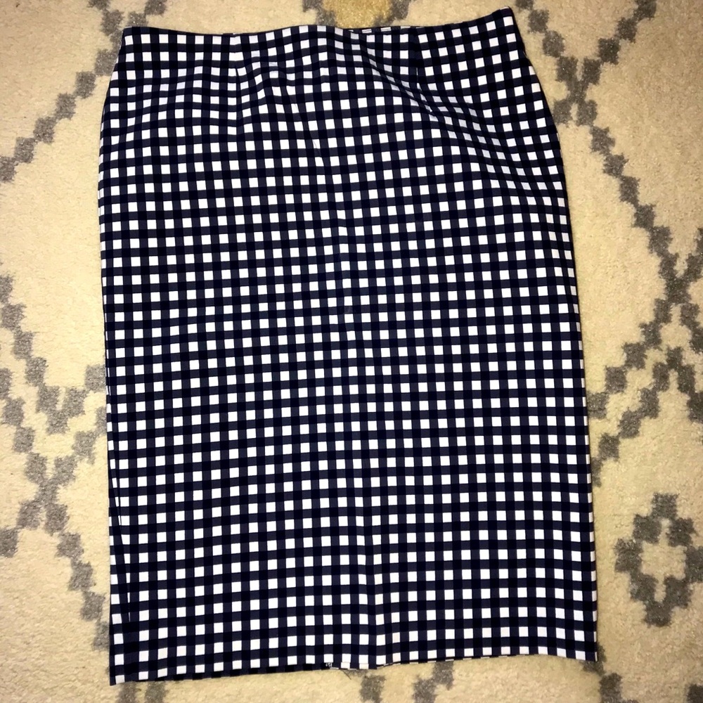 Pincheck pencil skirt